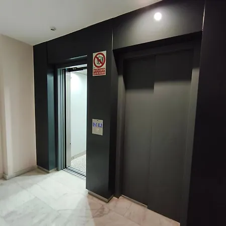 Apartment Lacalasuit